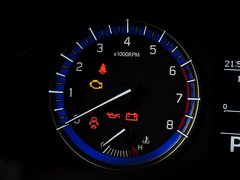 2014款 1.6L CVT 精英型 5座