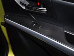 2014款 1.6L CVT 精英型 5座
