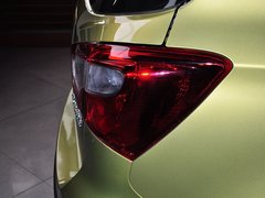 2014款 1.6L CVT 精英型 5座