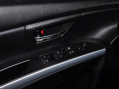 2014款 1.6L CVT 尊贵型 5座