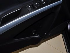 2014款 1.6L CVT 尊贵型 5座