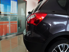 2014款 1.6L CVT 尊贵型 5座