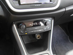 2014款 1.6L CVT 尊贵型 5座