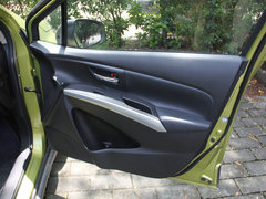 2014款 1.6L CVT 尊贵型 5座