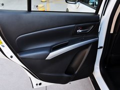 2014款 1.6L CVT 尊贵型 5座
