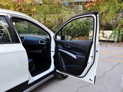 2014款 1.6L CVT 尊贵型 5座