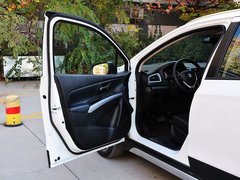 2014款 1.6L CVT 尊贵型 5座