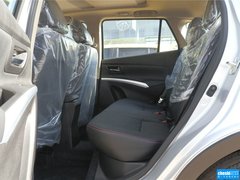 2014款 1.6L CVT 尊贵型 5座