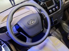 2014款 2.5T 手动 适尊房车C型-商务版