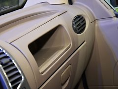 2014款 2.5T 手动 适尊房车C型-商务版