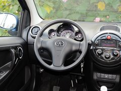 2013款 1.0L 手动 国际版豪华型