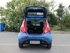 2013款 1.0L 手动 国际版豪华型