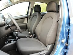 2013款 1.0L 手动 国际版豪华型