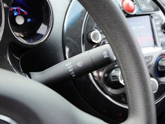 2013款 1.0L 手动 国际版豪华型