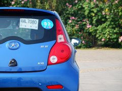 2013款 1.0L 手动 国际版豪华型