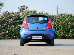 2013款 1.0L 手动 国际版豪华型
