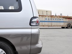 2014款 M3 1.6L 手动 舒适型 7座