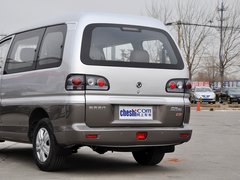 2014款 M3 1.6L 手动 舒适型 7座