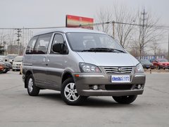 2014款 M3 1.6L 手动 舒适型 7座