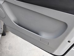 2014款 M3 1.6L 手动 舒适型 7座
