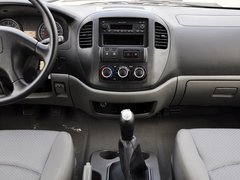 2014款 M3 1.6L 手动 舒适型 7座