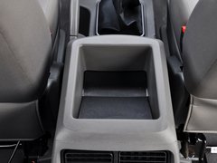 2014款 M3 1.6L 手动 舒适型 7座