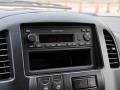 2014款 M3 1.6L 手动 舒适型 7座
