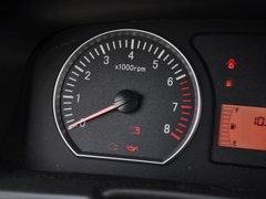 2014款 M3 1.6L 手动 舒适型 7座