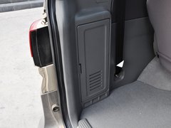 2014款 M5 Q7 2.0L 手动 长轴舒适型 7座