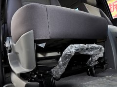 2014款 M5 Q7 2.0L 手动 长轴舒适型 7座