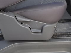 2014款 M5 Q7 2.0L 手动 长轴舒适型 7座