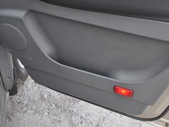 2014款 M5 Q7 2.0L 手动 长轴舒适型 7座