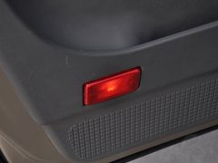 2014款 M5 Q7 2.0L 手动 长轴舒适型 7座