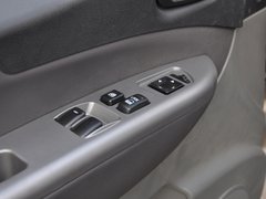 2014款 M5 Q7 2.0L 手动 长轴舒适型 7座