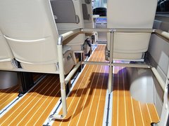 2014款 2.1T 手动 佳旅中轴版