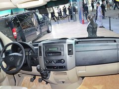 2014款 2.1T 手动 佳旅中轴版