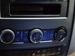 2014款 2.1T 手动 佳旅中轴版
