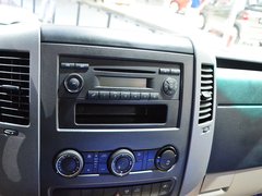 2014款 2.1T 手动 佳旅中轴版
