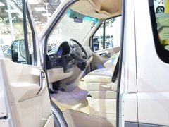 2014款 2.1T 手动 佳旅中轴版