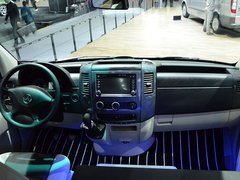 2014款 2.1T 手动 厢式 长轴加长版