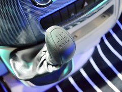 2014款 2.1T 手动 厢式 长轴加长版