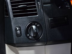 2014款 2.1T 手动 厢式 长轴加长版