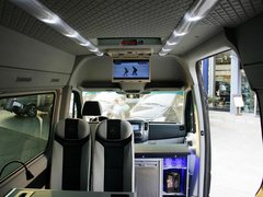 2014款 2.1T 手动 厢式 长轴加长版