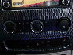 2014款 2.1T 手动 厢式 长轴加长版