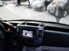 2014款 2.1T 手动 厢式 长轴加长版
