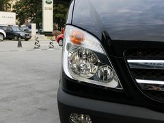 2014款 2.1T 手动 厢式 长轴加长版