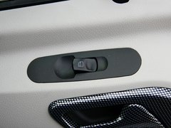 2014款 2.1T 手动 厢式 长轴加长版