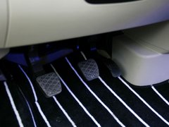 2014款 2.1T 手动 厢式 长轴加长版
