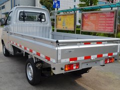 2013款 1.0L 手动 舒适型LF465Q5A