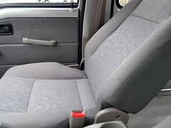 2013款 1.0L 手动 舒适型LF466Q